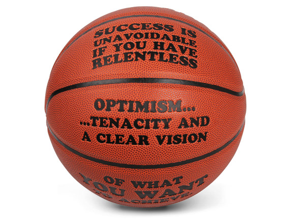 CTB20002 size 7 basketball 2