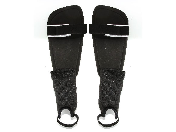 CTSSN2003B soccer shin guards 03